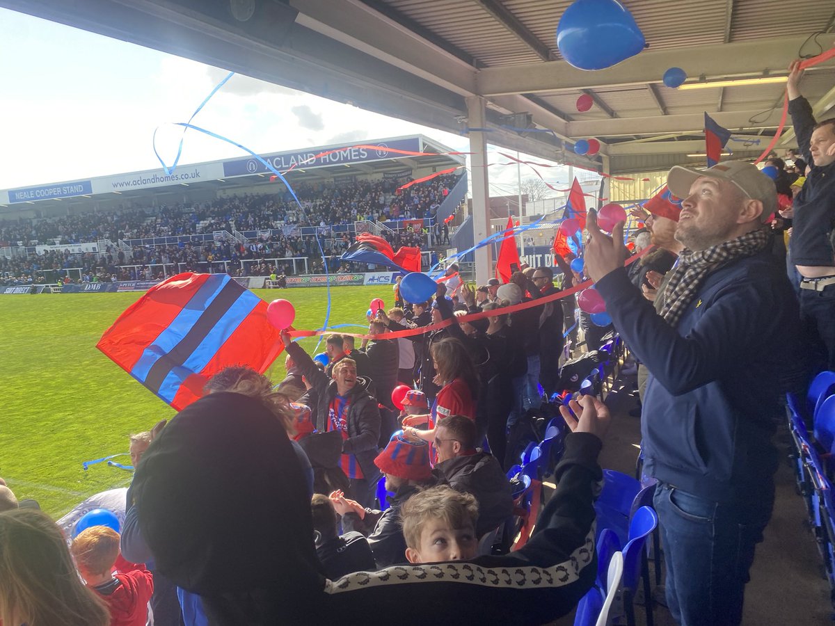Not a great week for Aldershot but I was taught to never give up whilst something is still possible. 9 points still available. Let’s see where it takes us. 344 @OfficialShots fans, majority nearly 600 miles round trip to Hartlepool- magnificent effort. Up the Shots 🔴🔵👍