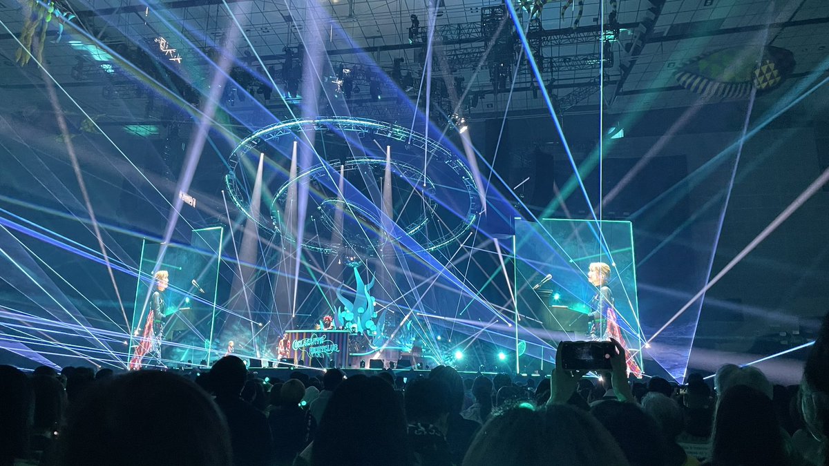 ネタバレ我慢していって良かった、静岡2日目最高でした！！！！
素敵なライブをありがとう！！✨

#深海 
#深海ネタバレ
#深海静岡