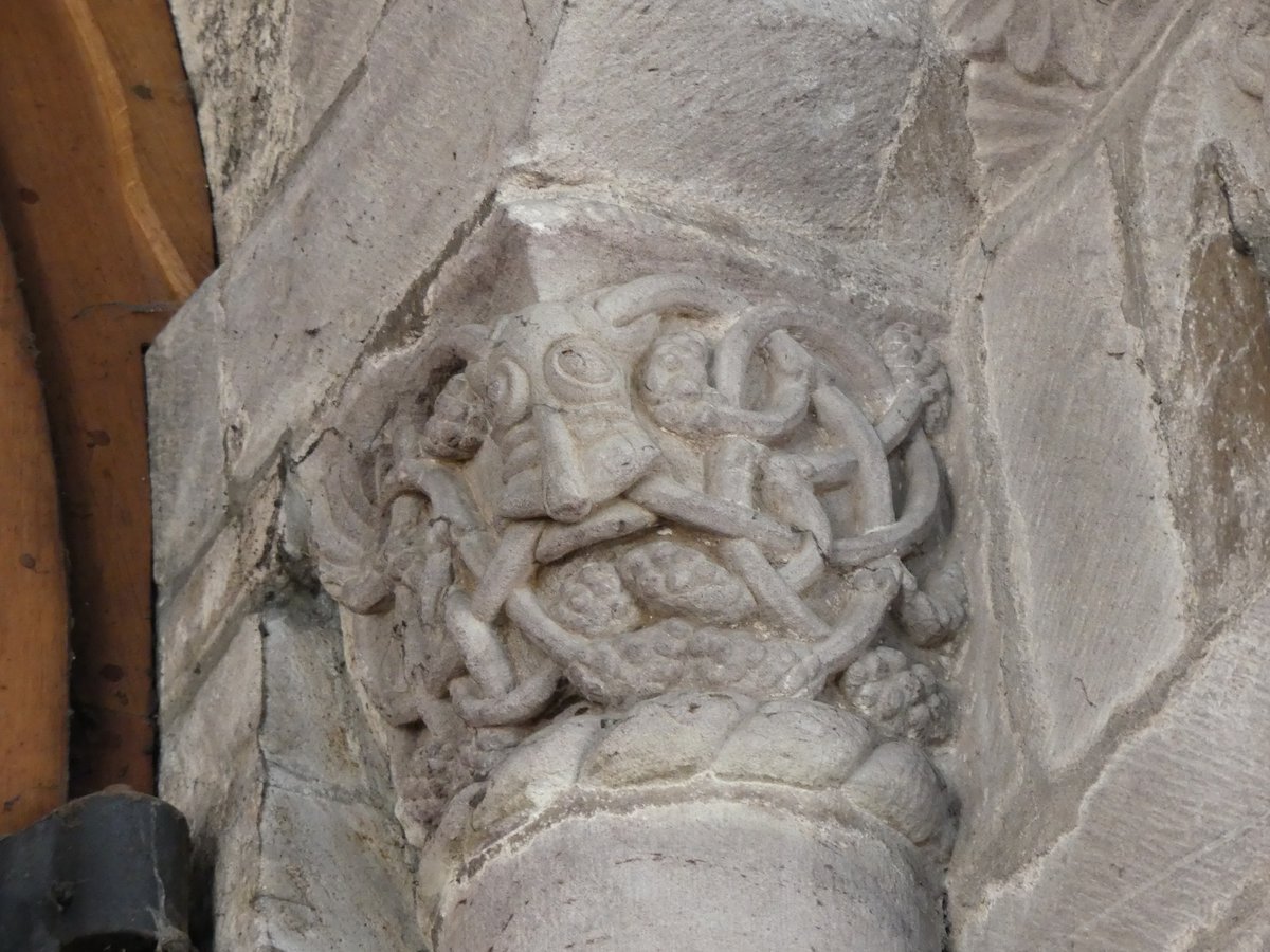 #StoneworkSunday from Leominster Priory - carving on the interior West Door by the Herefordshire School of Romanesque Carvers.