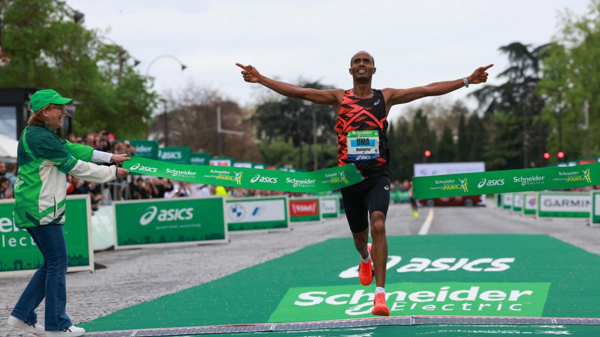 RFI's tweet photo. Marathon de Paris 2024: doublé éthiopien et deux surprises https://t.co/lKatQqyrll https://t.co/XYlcHajmyH
