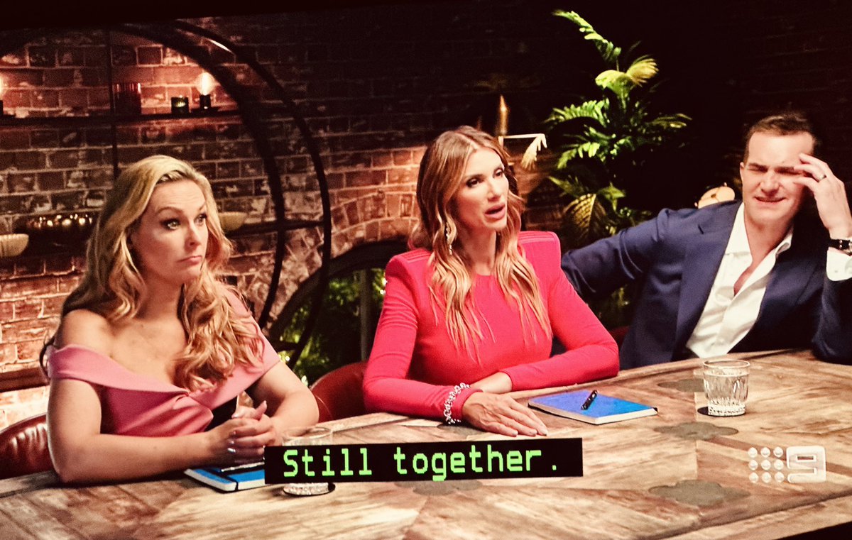 fraggle73's tweet photo. The experts reaction to Tori &amp; Jack 

😂😂😂😂

Priceless

They flat out told Tori to run on more than one occasion 

#mafs #mafsau https://t.co/siDyT2POFx
