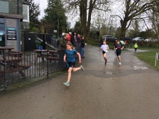 On a blustery and rainy morning, 29 runners braved storm Kathleen and ran two laps of Fitz Park. Gregor, a visitor from Scotland, achieved a first finish on his second visit here with a PB of 7:52. There were five PBs today. #loveparkrun #parkrunfamily #juniorparkrun