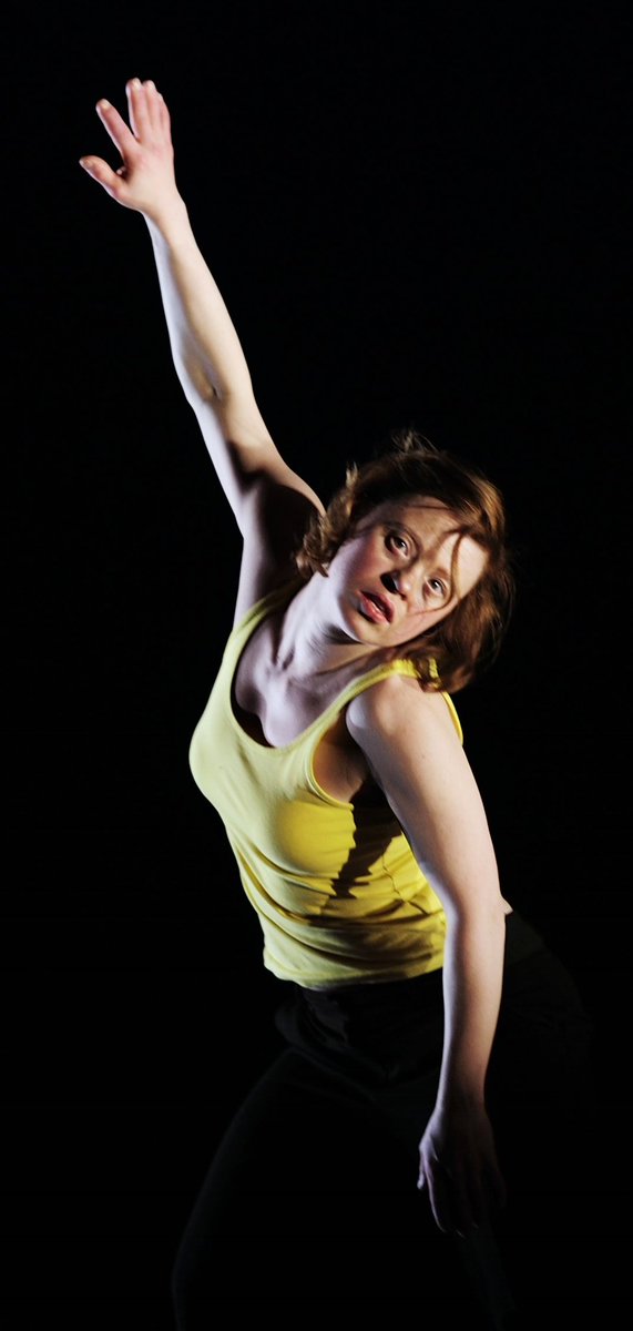 Today from 2pm until 6:30pm ‘Punctual’ dance performance by @sarah_gordy at The Hornecker Centre, 412 Kingsland Rd, London E8 4AA. FREE 🙌🏽