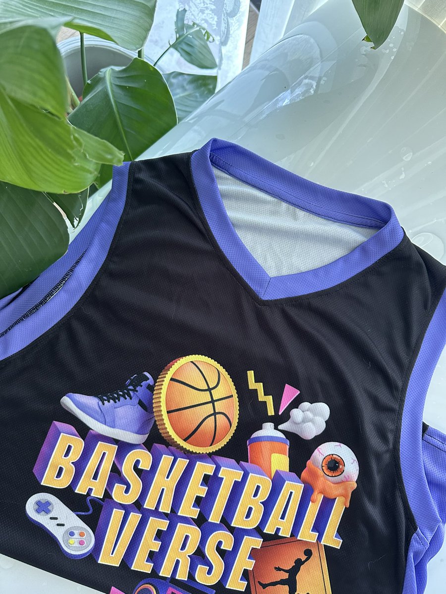 Good morning — I receive this customized jersey from @bballverse_gg 🏀! • $BVR coming. • Powered by @surgence_io Yas is bullish & ready! Happy Sunday ♥️.