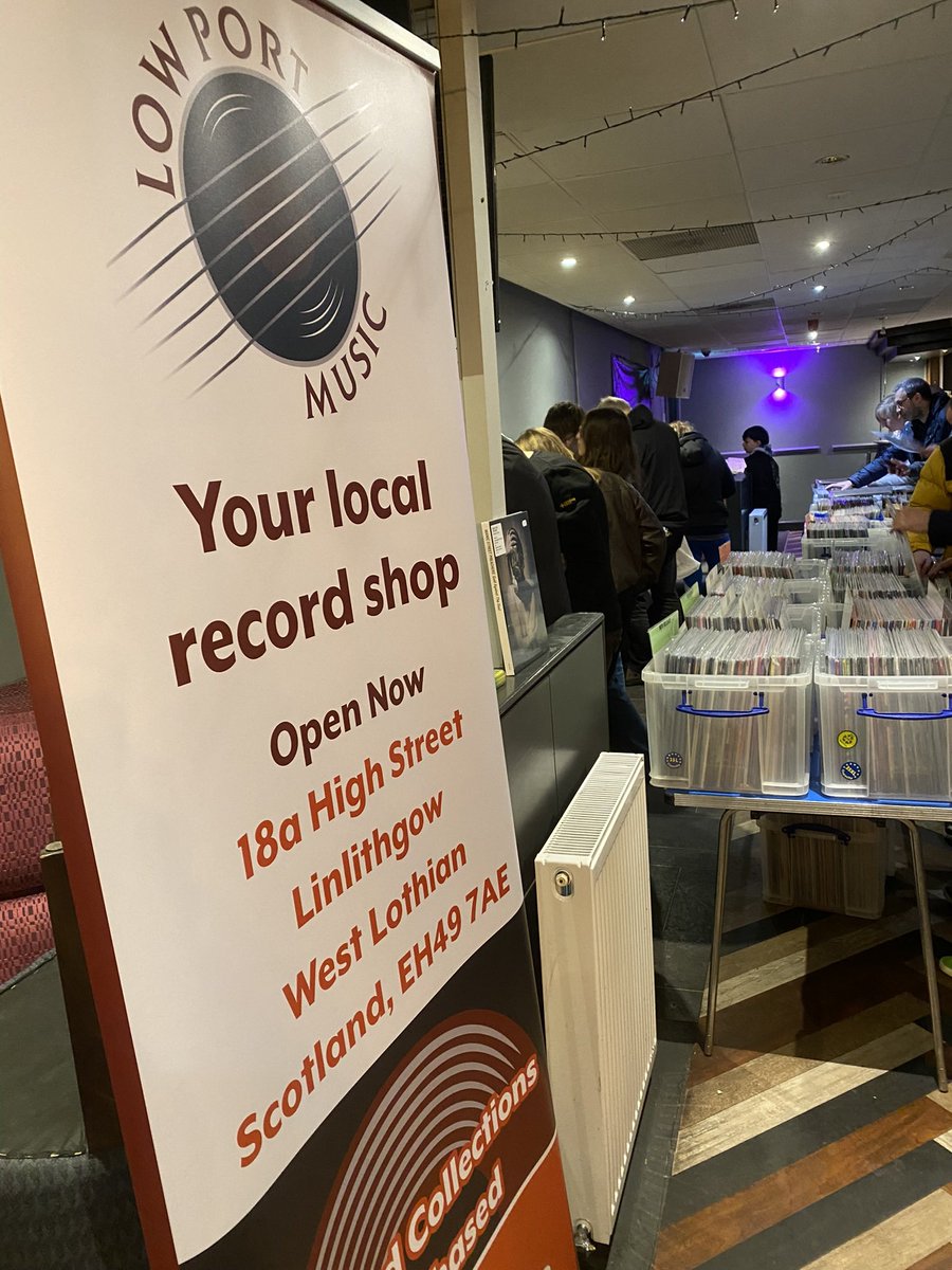 Join us today LINLITHGOW RECORD & CD FAIR 📍 West Port Hotel (Code) (18/20 West Port, EH49 7AZ) ⏰ 11am - 4pm 🎵 Browse a great selection of Records and CDs 🎟️ ADMISSION FREE #recordfair #vinylfair #vinyl #cds #linlithgow #linlithgowpalace #westlothian #edinburgh #glasgow