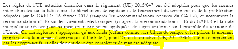 StachAlex's tweet photo. L'émission de @FaunoTaBanque avec @EstelleDeMarco m'a replongé dans les discussions sur TFR en 2022.

Et comme c'est important de ne pas oublier, je propose de vous représenter l'argumentaire de l'UE pour restreindre la liberté financière de 500 M de personnes🧵👇

Je vous remets le texte de proposition de modification de la réglementation sur le Transfert de Fonds (TFR)  ici : https://t.co/Fz0pDf9Ehm

On peut relever énormément de problèmes dans ce texte, qui correspondent à l'analyse que propose @EstelleDeMarco : 

- L'hypocrisie crasse. 
- L'analyse d'impact inexistante.
- Le non-respect du principe de proportionnalité. 

Rappelons d'abord donc le numéro de contorsionniste originel : pourquoi devoir amender TFR ?

Il convient d'amender TFR car il ne concerne que les "billets de banques et les pièces, la monnaie scripturale ou la monnaie électronique". Il ne comprend pas "les crypto-actifs" et doit donc être "complété de manière adéquate".
Les fameux "crypto-actifs" ne sont donc surtout pas de la monnaie. SURTOUT PAS ! Mais... 

Beh... la réalité, c'est que les gens s'en servent comme tel. Donc bon, on mange son chapeau, et on ajoute les "crypto-actifs" à un texte qui n'est censé concerner que la monnaie.

L'article 2 confirme d'ailleurs cette incohérence.

"Article 2 : 1.  Le présent règlement s'applique aux transferts de fonds, dans quelque monnaie que ce soit, ⇨ ou de crypto-actifs".

Hypocrisie : ✅ El famoso "Ce n'est pas une monnaie" suivi immédiatement du "c'est la monnaie des criminels, donc faut réguler".

A quelle proportion me direz-vous ? C'est le moment d'étudier le raisonnement sur la "proportionnalité".

La proportionnalité est expédiée en un paragraphe (sur 51 pages de texte). Pas de chiffres, pas de mise en perspective des risques et des bénéfices attendus. On comprend bien que le paragraphe est là parce qu'il faut qu'il soit là, mais que personne ne s'est fatigué à se poser la question. 

On y lit que ce texte est proportionné car il y a un avis des autorités de surveillance de l'UE qui ont "recensé des facteurs de risque précis".

Allons voir cet "avis" des "autorités de surveillance" : https://t.co/RLAIVFR63Z 

C'est un avis sur les moyens utilisés pour blanchir/financer le terrorisme, et pas uniquement les cryptos.

Concernant les cryptos on trouve notamment la page suivante.

On y apprend deux choses.

La première, c'est que les risques liés aux VC (virtual currencies) ont été en fait identifiés... dans un autre avis de l'EBA (European Banking Authority), qu'on ne peut évidemment soupçonner de conflit d'intérêt 🥲 

L'avis en question date de 2014 et il est extrêmement pointu (spoiler : non), mais on y revient après. En tout cas, il est déjà recommandé à l'époque de "décourager" les entreprises et les particuliers de toucher aux cryptos.

La deuxième chose qu'on apprend, c'est que les risques de financement du terrorisme et de blanchiment d'argent sont dûs, notamment, au fait que ... les CA (Autorités Compétentes) manquent de connaissance et de compréhensions sur ces VC, ce qui les EMPECHE DE CONDUIRE UNE ETUDE D'IMPACT EN BONNE ET DUE FORME.

On rappelle que le paragraphe de proportionnalité de TFR nous dit que les risques ont été PRECISEMENT identifiés ! 

Le deuxième bullet point est aussi drôle : c'est risqué parce qu'il n'y a pas de régulation.

Attendez... Normalement, on régule parce que c'est risqué, pas l'inverse ! Là c'est risqué parce que pas régulé ! Inversion de la norme et de la charge de la preuve. Le "tout régulation" n'est plus questionnable. Une énième variante du "si vous n'avez rien à cacher, vous n'avez rien à craindre". 

La réalité à ce stade, c'est qu'il y a des risques potentiels, non quantifiés, et qui sont en partie dûs au fait que les CA ne comprennent pas le sujet et n'ont pas réalisé d'étude à ce sujet.

Peut-être que l'avis de l'EBA de 2014 sauve la baraque ?
https://t.co/Hr4tRdkcjK

Eh bien non. C'est un avis qui commence par dire que Bitcoin, c'est juste une version décentralisée des Frequent Flyers Miles d'Air France, ou du gold dans World of Warcraft. Tout le monde sait d'ailleurs que le réglement TFR s'applique aux miles d'Air France ou au gold de WoW ! Non ? Ah. 

Quid des risques identifiés ? On est quand même là pour ça au départ. Eh bien toujours pas grand chose à se mettre sous la dent...

Circulez, il n'y a rien à voir. Les "VC" n'existent pas depuis assez longtemps pour qu'il y ait "des preuves quantitatives des risques existants" et ne permet pas donc d'obtenir "la qualité requise pour un classement robuste".

Le document fait bien par la suite une liste de risques. Mais il la décrédibilise avant même de la commencer : ils y sont allés au doigt mouillé.

Et accessoirement, dans ces risques, il y a à boire et à manger, et pas nécessairement du blanchiment d'argent.

Par exemple le risque de perte du mot de passe, le risque qu'un commerçant n'accepte pas la VC en moyen de paiement, ou encore qu'un fournisseur de portefeuille perde les portefeuilles de ses clients (hein?).

Cela rappellera des choses à @alexis_roussel : la justification de la réglementation Suisse était passée par le même procédé. Dans le National Risk Assessment suisse, il y était marqué en synthèse qu'aucun cas de blanchiment ou de financement du terrorisme utilisant les cryptos n'avait pu être recensé. Aucun. Pas un seul. Mais la suite du texte recommandait de qualifier le secteur tout entier de "high risk".

Voilà mesdames et messieurs ! C'est tout pour ce dimanche ! Comme vous avez pu le constater, les facteurs de risques étant PRECISEMENT identifiés, il est normal que les autorités européennes collectent les informations de tous les citoyens, d'autant plus ceux qui gèrent un portefeuille personnel. En même temps, c'est louche de vouloir être indépendant financièrement ! 

J'espère que vous êtes heureux de voir que les libertés fondamentales en Europe ne sont pas hypothéquées sur la base d'avis non-étayées, émanant d'organisations en conflit d'intérêts. Ce serait quand même super dommage.

@EstelleDeMarco à l'aide ! 🥲