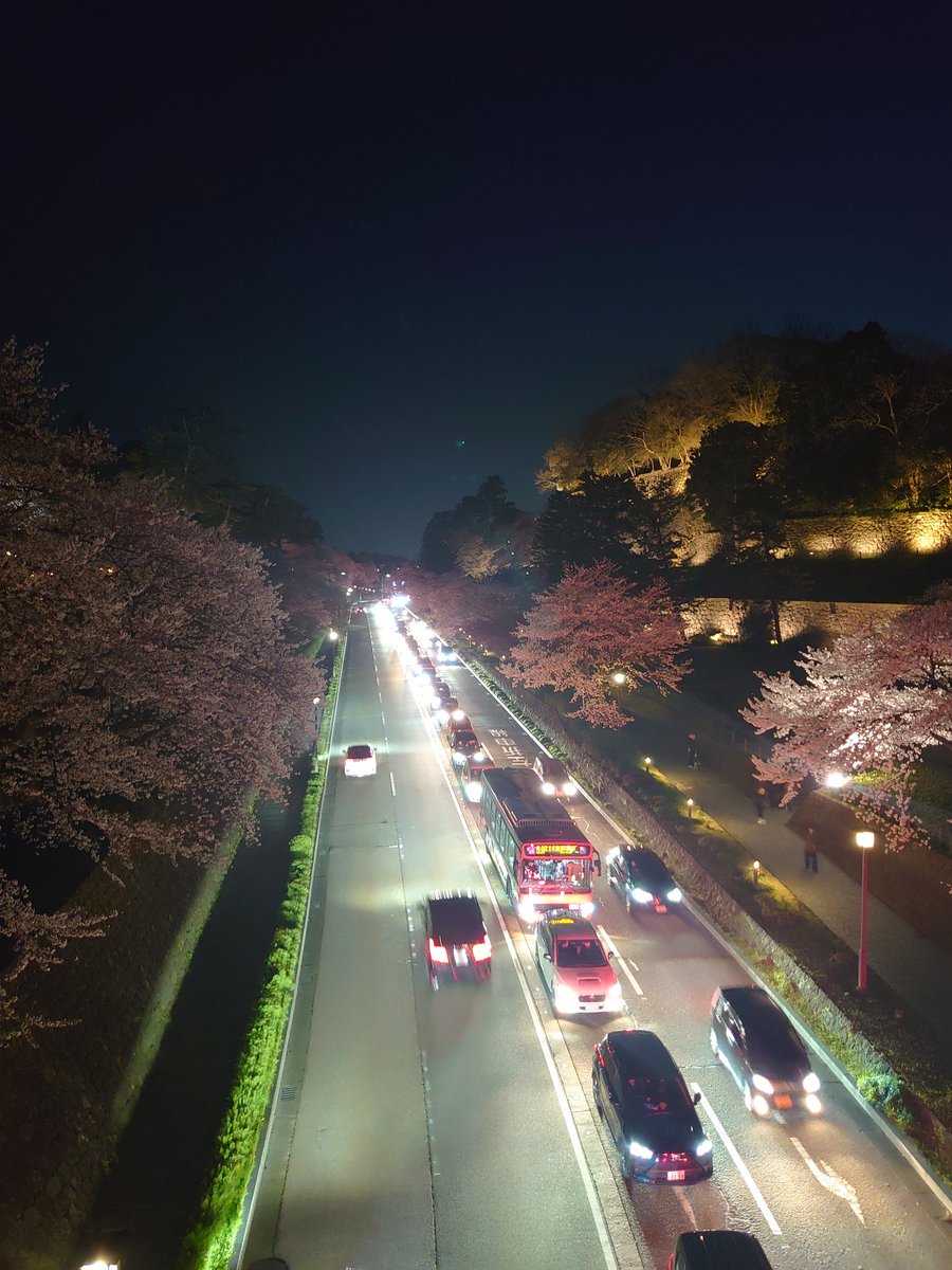 春の夜の金沢、いと美し。