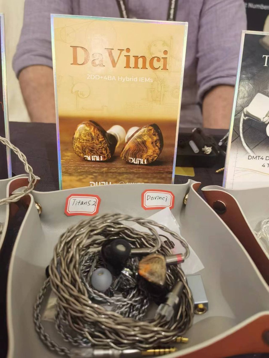 HiFiGoAudio's tweet photo. 🎉Exciting update!🥳
🎈@DUNU_Headphone #DaVinci, @ElysianAcoustic #Pilgrim, @BinaryAcoustic #DynaQuattro, @TANCHJIM_CN #4U, and @AFULJP #Performer3 were well received at #CanjamSG.😆
👏#AFUL #Cantor also gathered suggestions from enthusiastic friends for brand improvement.🪄
#IEM https://t.co/QvQesXIvRW