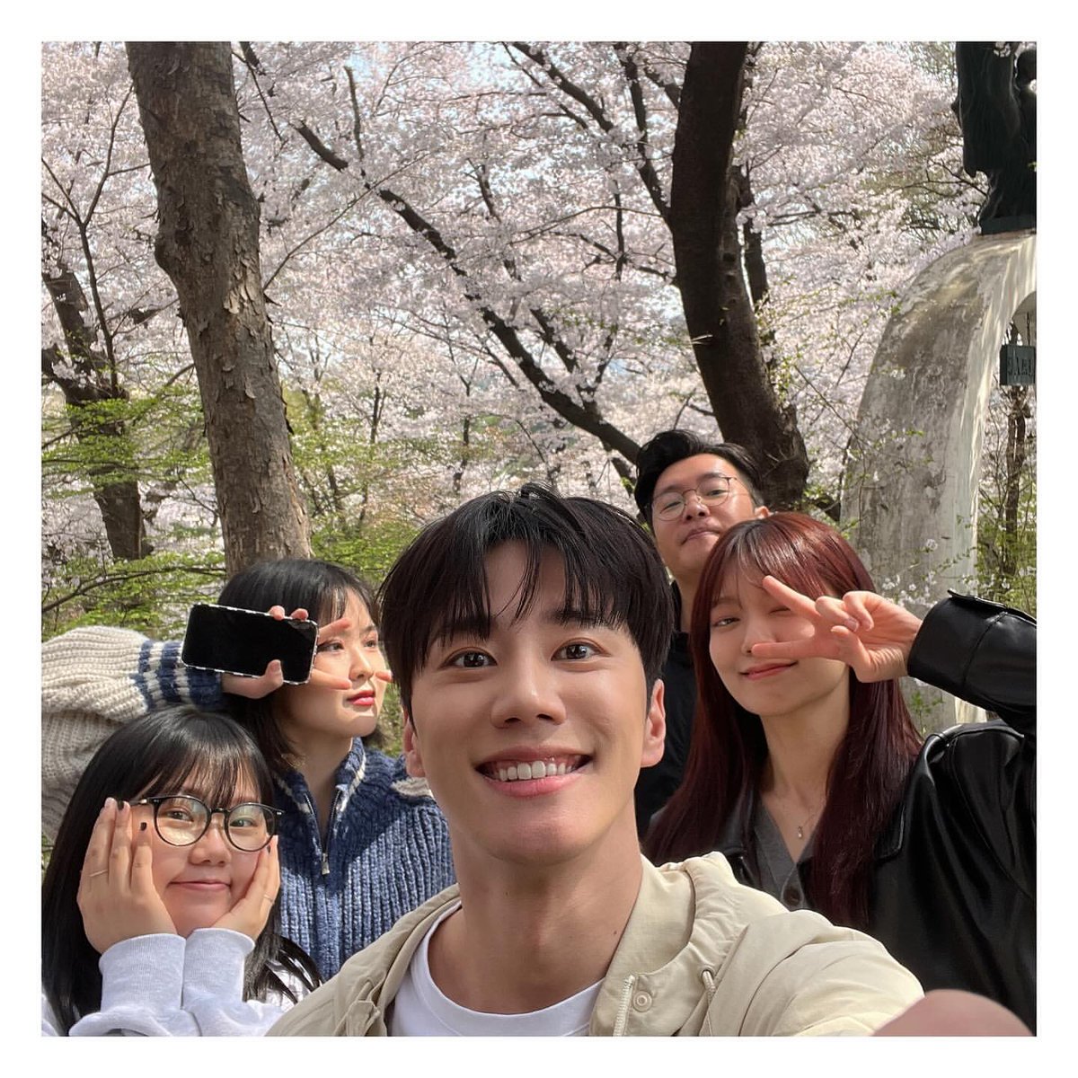 🦊쭌바라기 tweet media