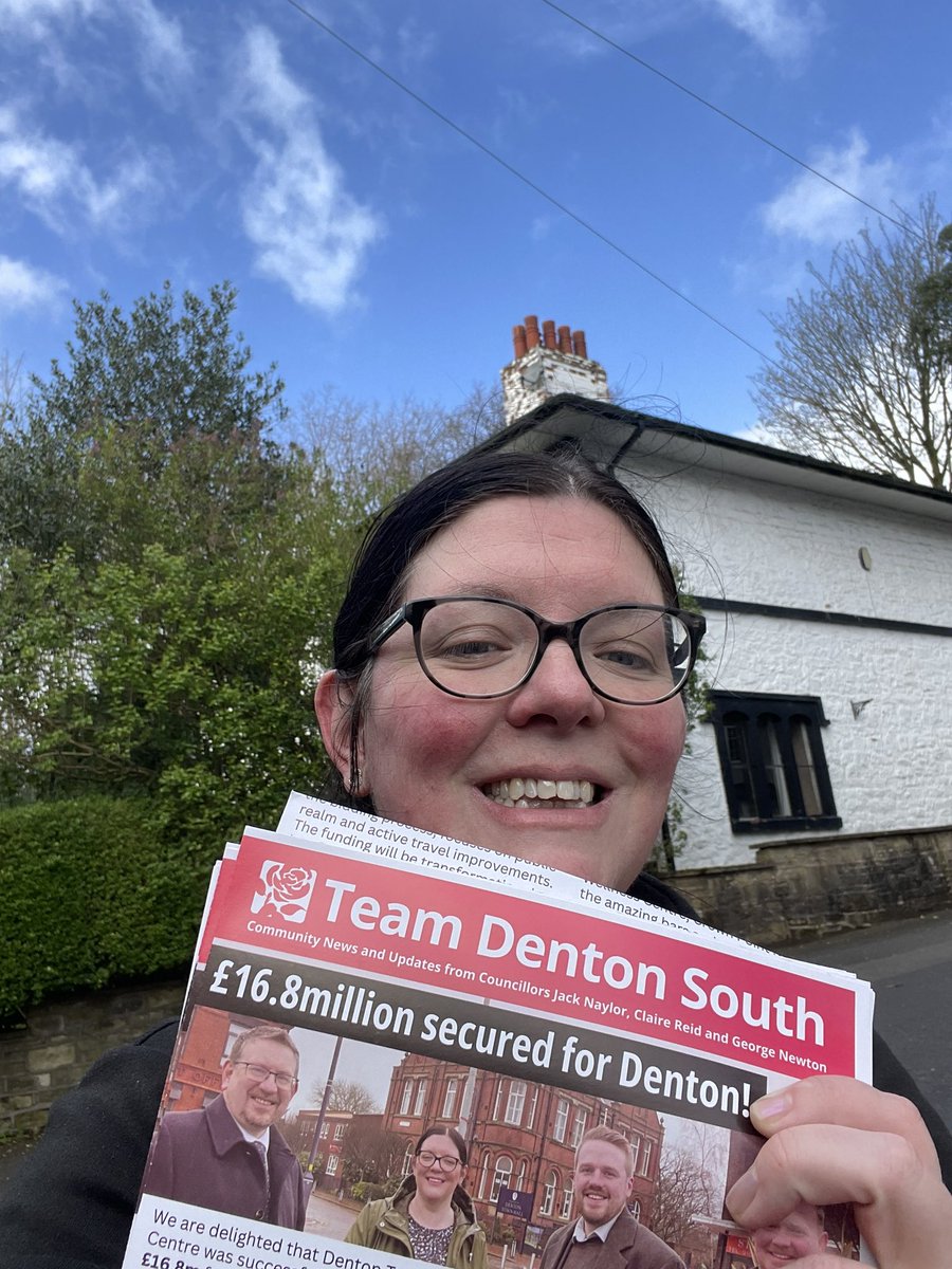 A blustery morning in Haughton Dale! 🌹