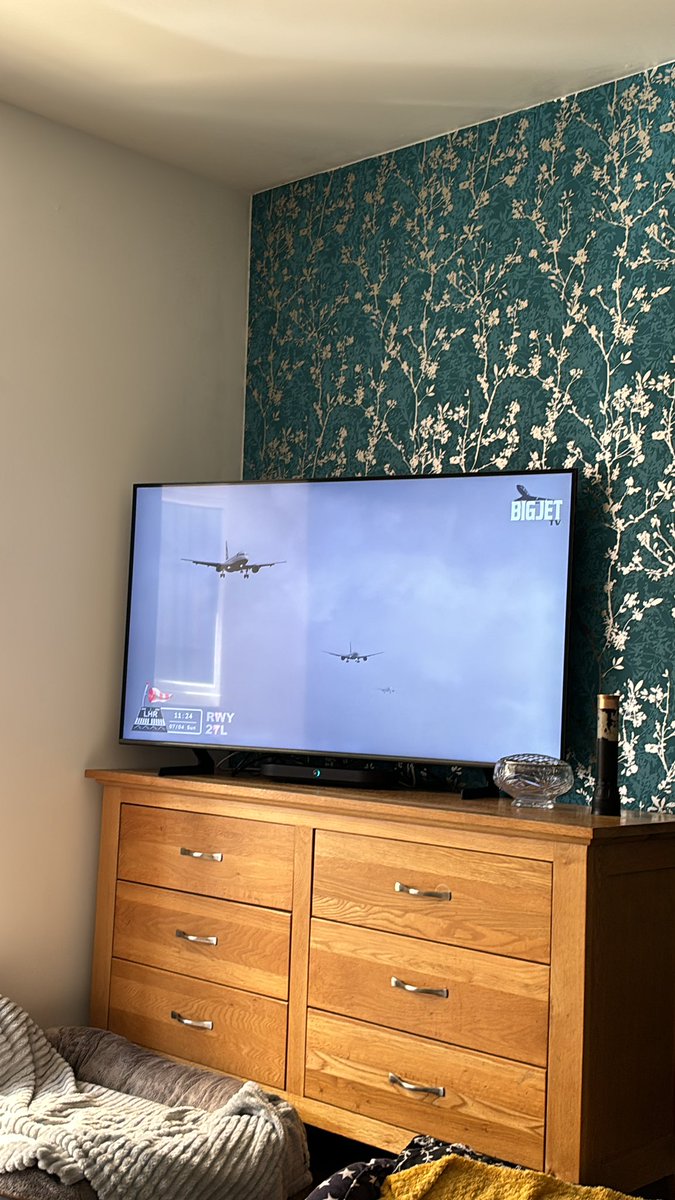 Andrewbunchlfc's tweet image. Day sorted #bigjet tv