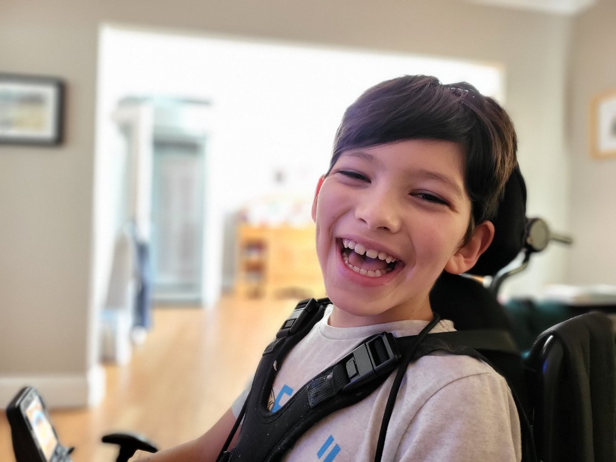 JerseyITGuy's tweet image. Two great #accessibility options on display. The @PlayStation #accessController and the @starwars #skywalkerSaga #accessibility setting options means the boy has been able to destroy the Death Star! Well done all.