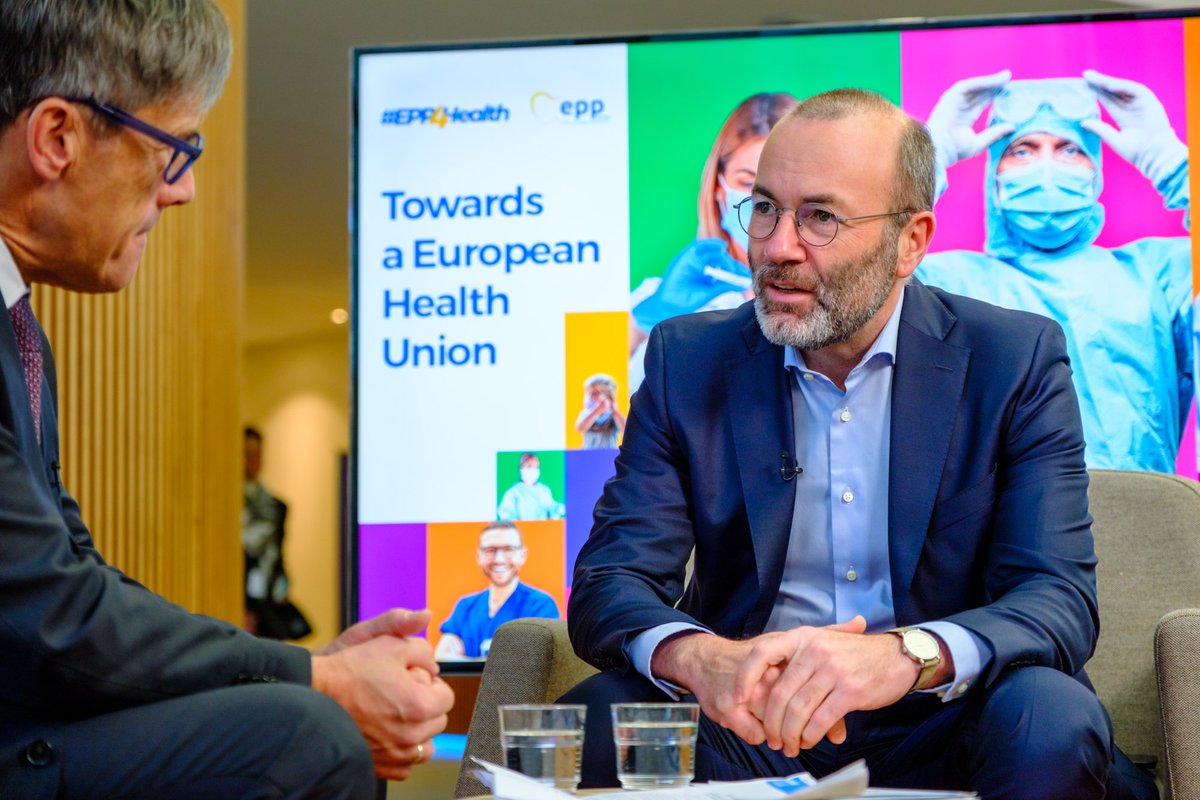 ManfredWeber's tweet photo. Today is #WorldHealthDay ⚕. In the @EPPGroup, we firmly believe Europe can make the lives of Europeans better, reducing inequalities &amp; disparities across countries. 

In 2019, we set out a European Master Plan to fight cancer, which became a reality. It's time to go further. 1/2 https://t.co/etv2V8af2y
