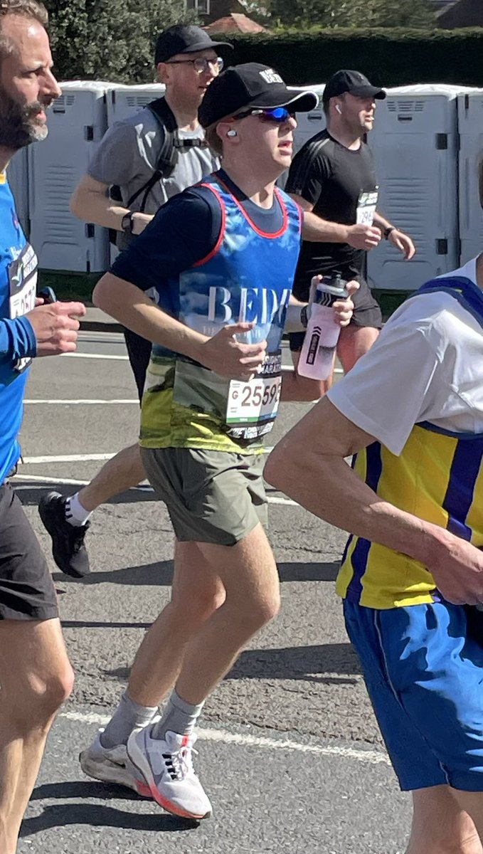 Mrs Nikiteas tweet media