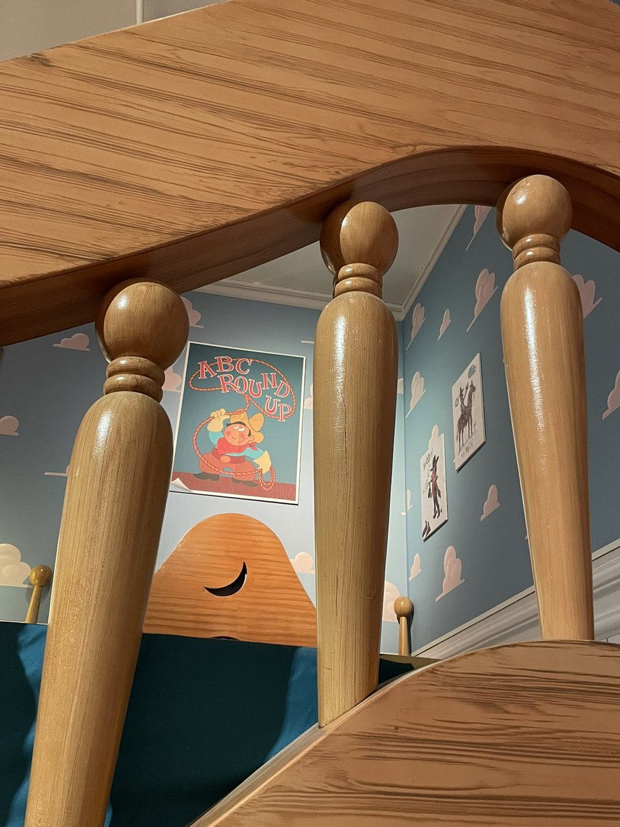 angel_avyer's tweet photo. Planazo de primos ❤️
#MundoPixar https://t.co/Qy23ktcf40