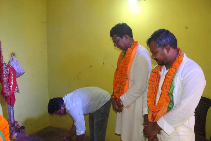 PratapPuala's tweet photo. ରାୟଗଡା ନିର୍ବାଚନ ମଣ୍ଡଳୀ 
ପିପିଲିଗୁଡା ମଣ୍ଡଳ ରେ ଜନ ଆଶ୍ରିବାଦ ଯାତ୍ରା 
@BJP4Odisha 
@BJP4Delhi 
@BJP4India https://t.co/mTKkPtflE4