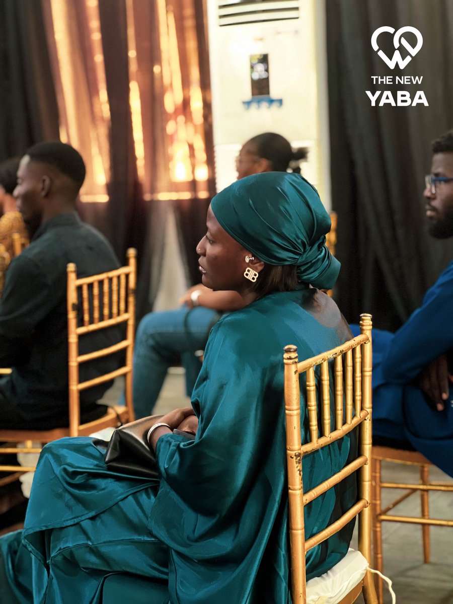 TheNew_Yaba's tweet photo. Small smiles, straight faces, journals out, Bibles opened.
Word time is really the best time. ❤️
#wearethenew #ilovethischurch #thehonourcode #thenewyaba https://t.co/m7yyx29GLB