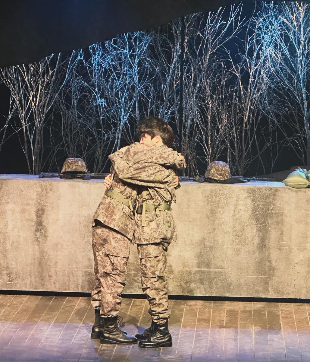 juhyunupdates's tweet photo. Caption: 
(watched) theatrical play "Then and Today. Such a good play, i was moved. Well done👏👏" https://t.co/xghGla1Cbj