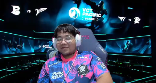 celunaires's tweet image. brooo 😢