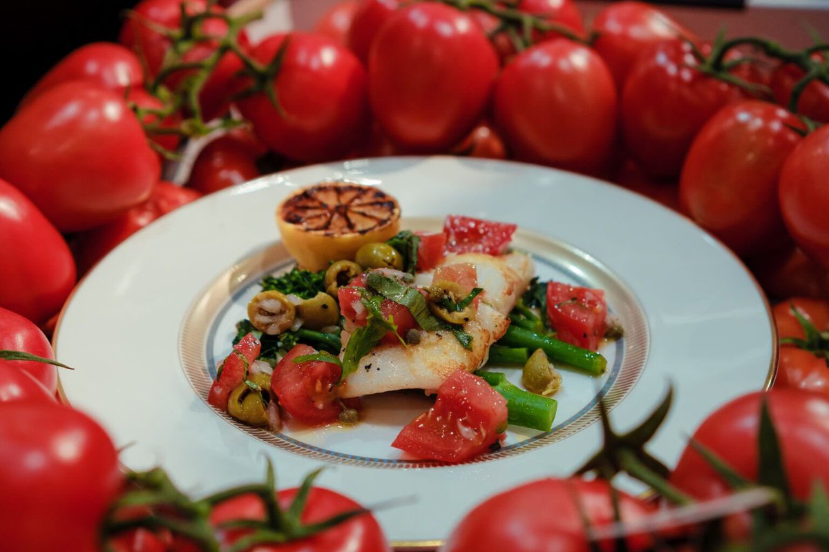 Read all about the fun of the fair with @VeilingBelOrta Ruby Red Tomatoes at @IFE_Event Top chef demos and brilliant tomato dishes produced! @chef_exose @dbcatering @Richkinsmade @Vadischef @luciana_berry @westlondoncol thechefsforum.co.uk/you-said-tomat…