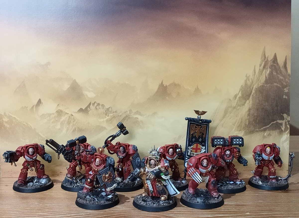 Xenith_Inc's tweet photo. My finished space marine heroes. Really fun to paint!

#warhammercommunity @warhammer #warcomteam https://t.co/J3Z4886h3u