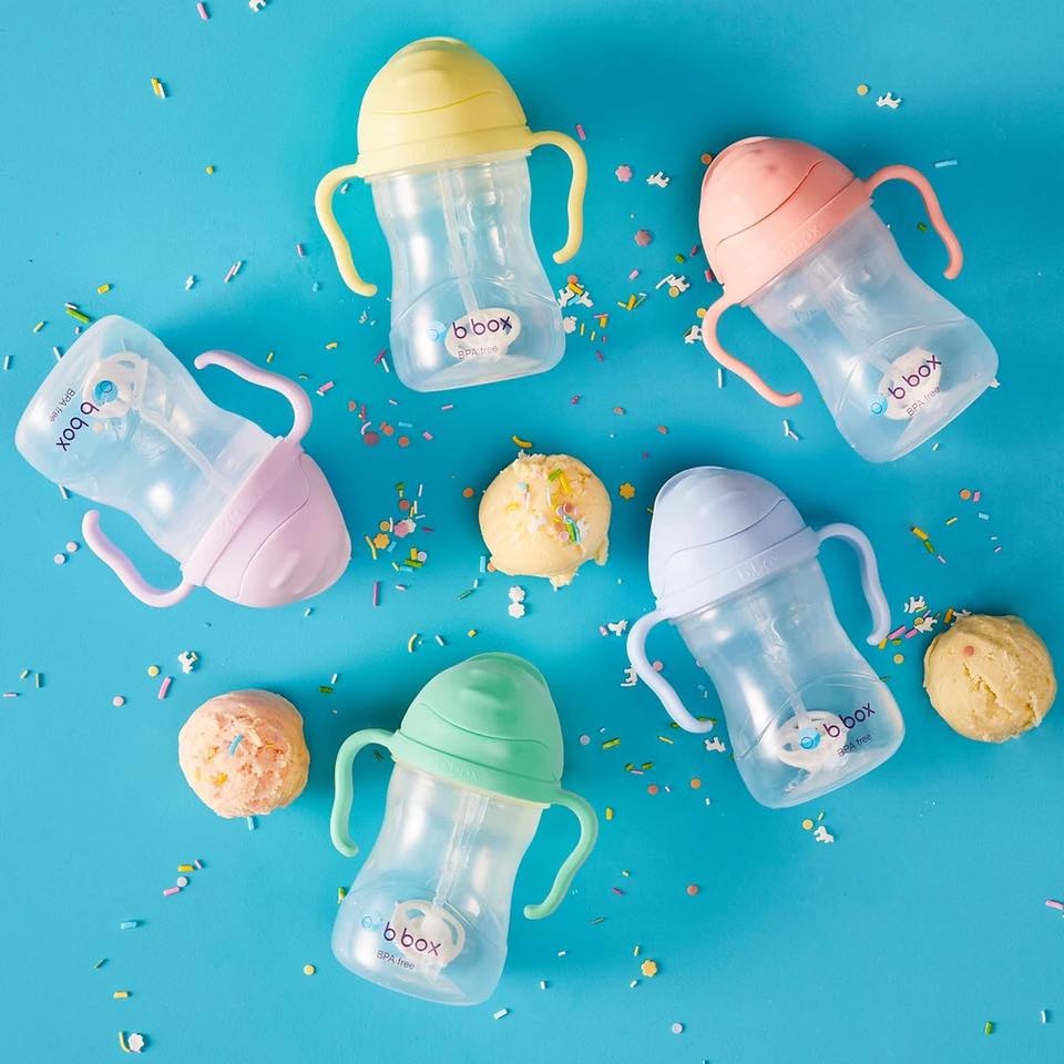 B'box's sippy cup features an innovative weighted straw that moves with the liquid – whatever angle the cup is tilted.
⁠⁠
AND it's available in a wide range of colours, including these perfect pastels! 💜

l8r.it/ymVw

#shopmoodles #bboxuk #pastels #sippycup