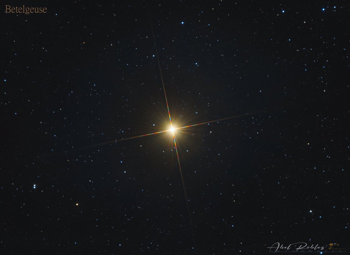 La indiscutible, poderosa y brillante estrella, la gigante roja Betelgeuse
#cielosESA #Astrophotography #astronomy