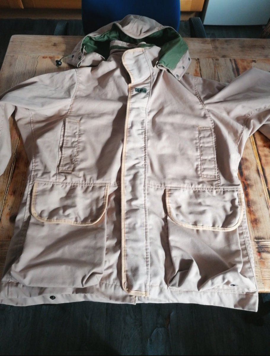 deejayparadigm's tweet photo. @adiFamily_ Arktis/ArkAir jacket in small (fits more like a medium). £50 TYD https://t.co/CnKEfzuHcn