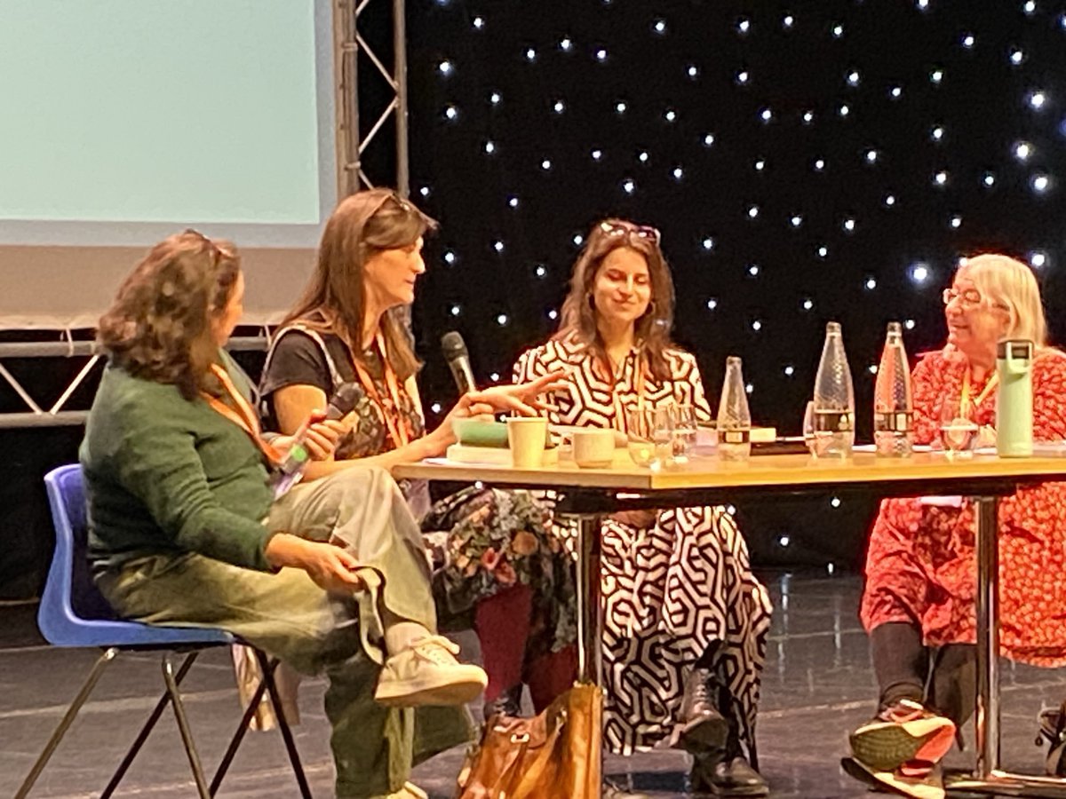 Such a fascinating session about three incredible books! ⁦@FCBGNews⁩ #FCBG24