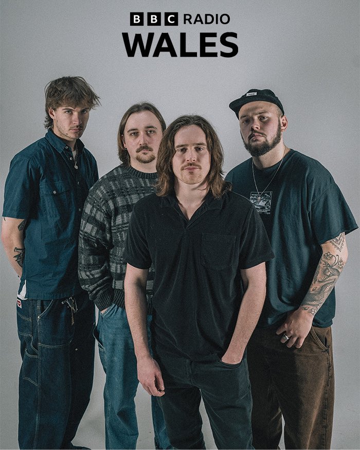 ‘Darkly anthemic and excellent’ - Adam Walton, BBC Radio Wales. 🏴󠁧󠁢󠁷󠁬󠁳󠁿📻 Huge thank you to @adamwalton for giving ‘Best Kept Secret’ it’s debut on BBC Radio Wales last night! Always a great feeling hearing your music on the wireless. Listen back on the BBC Sounds App 📻