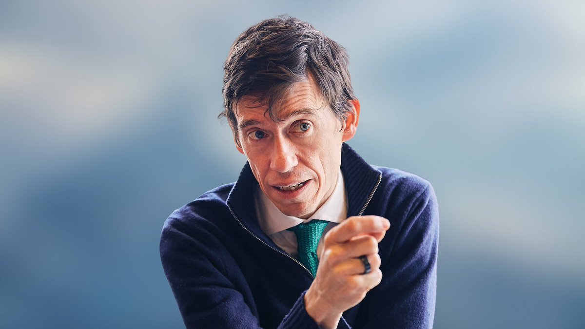 .@ArtsFestOxford @NewTheatreOx @FaneProductions @RoryStewartUK: Politics on the Edge Thur 20 June | 2.30pm & 7.30pm @RestIsPolitics #politics an evening of no-holds barred discussion on crisis, politics & the world order + Q&A @OxTweets @BBCPolitics artsfestivaloxford.org/events/rory-st…