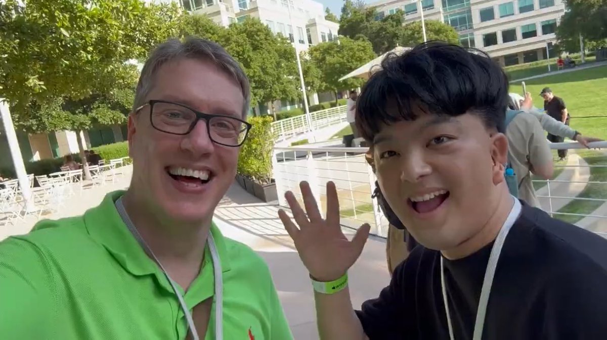 I’m in @twostraws’s #WWDC23 video! youtube.com/embed/SneL19Jp…