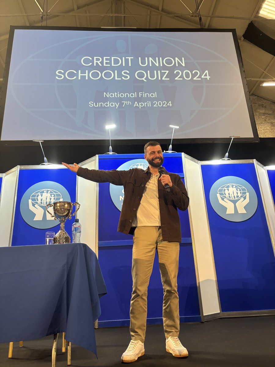 The stage is set at the RDS, Dublin, for the #CreditUnionSchoolsQuiz Final! 90 teams are ready to battle it out. The excitement is palpable! Let the quizzing begin! 📚✨ #CUSchoolsQuiz