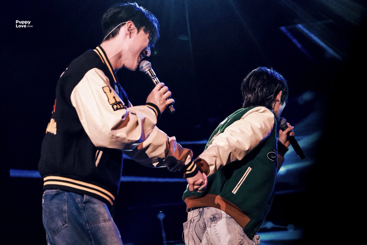 's tweet image. 𝟎𝟒𝟎𝟕
🇯🇵𝐅𝐌𝐓 𝐏𝐚𝐫𝐭𝟐
😽🐶

 #PitBabe1stFMinTokyo
#poohpavel #pavelpooh 
#ppoohkt #pavelphoom
#pitbabetheseries 
@ppoohkt @pavelphoom