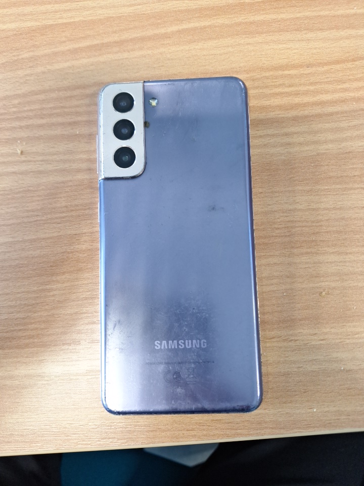 Found. Samsung mobile phone on the park today 07/04, Coventry Rd Lutterworth. It will be available for collection from Market Harborough Police Station from tomorrow 08/04. Suitable form of ownership will be required.