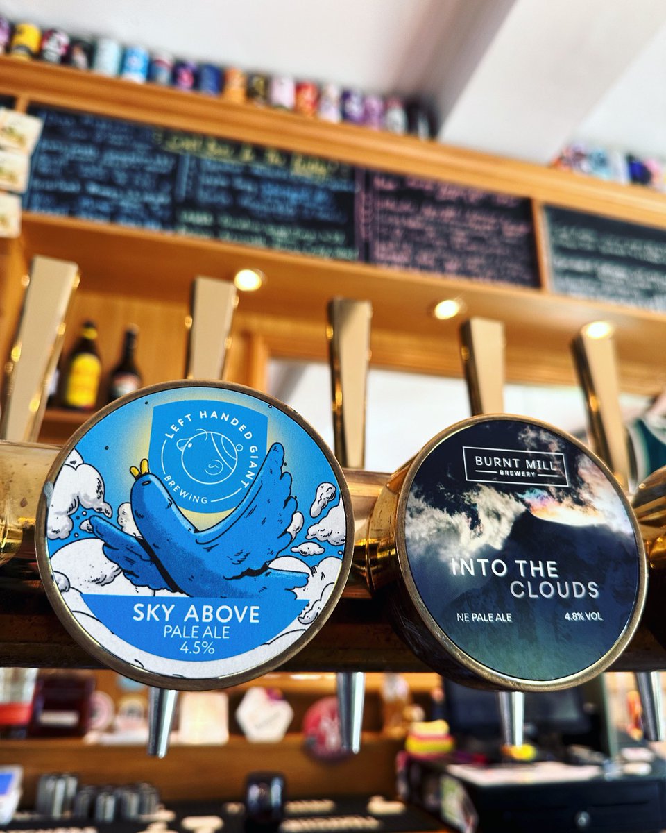 Light & breezy pales ⛅️ @LHGBrewingco Sky Above 4.5% @BurntMillBeer Into The Clouds 4.8% New England Pale #beer #norwichpub #nr3