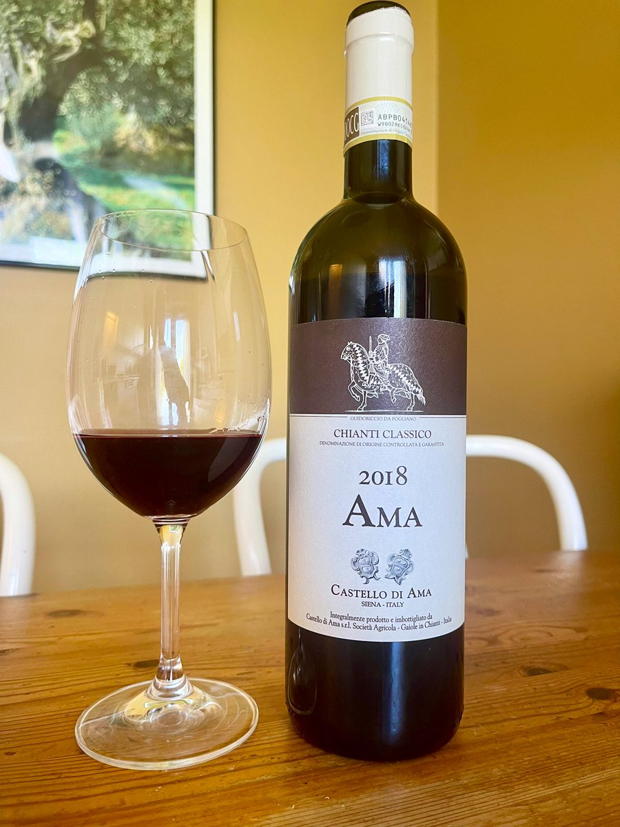 #SundayLunch #TurkeyFricassé #Carrots #Croquettes #CastelloDiAma The end results justifies the lengthy preparation! Turkey fricassé w carrots & croquettes and wonderful ’18 Ama, Chianti Classico by Castello di Ama. Fruity, spicy, structured, perfect tannins, depth & length. 89-91