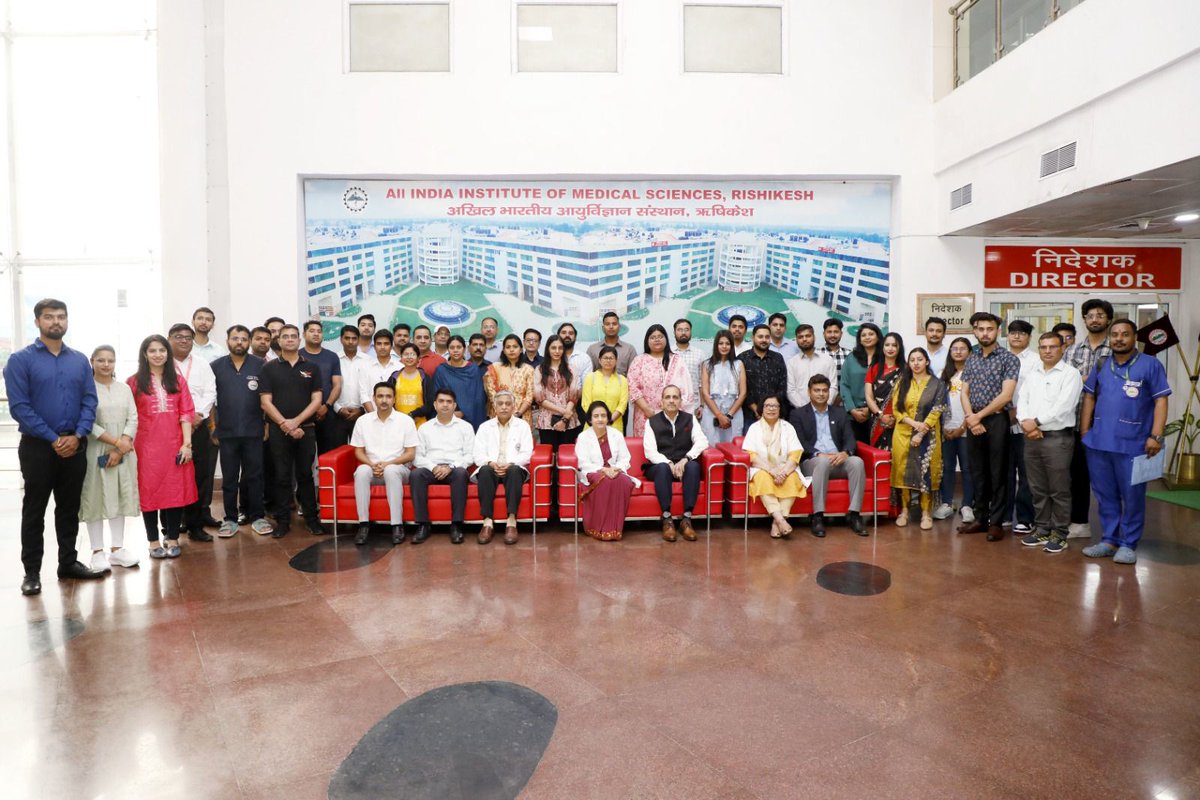 An interdisciplinary training program for Medical officers of the Uttarakhand government on 'Drone Technology' and its Application in healthcare was organized at AIIMS Rishikesh. @MoHFW_INDIA @meenusingh4