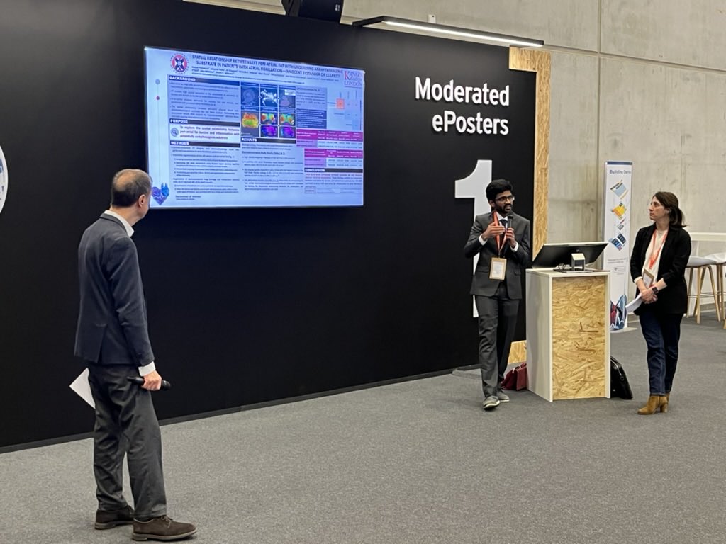 Last moderated poster from the group at #ehra2024 today - <a href="/keeranrising/">Keeran Vickneson</a> presenting our work on #periatrialadiposetissue attenuation - lower NOT higher attenuation is associated with conduction slowing in AF patients. 🤔 <a href="/ep_kcl/">KCL EP</a> <a href="/EdinUniCVS/">EdinUniCVS</a> <a href="/PrashSanders/">Prash Sanders</a> <a href="/CEMRG_/">Cardiac Electro-Mechanics Research Group</a>