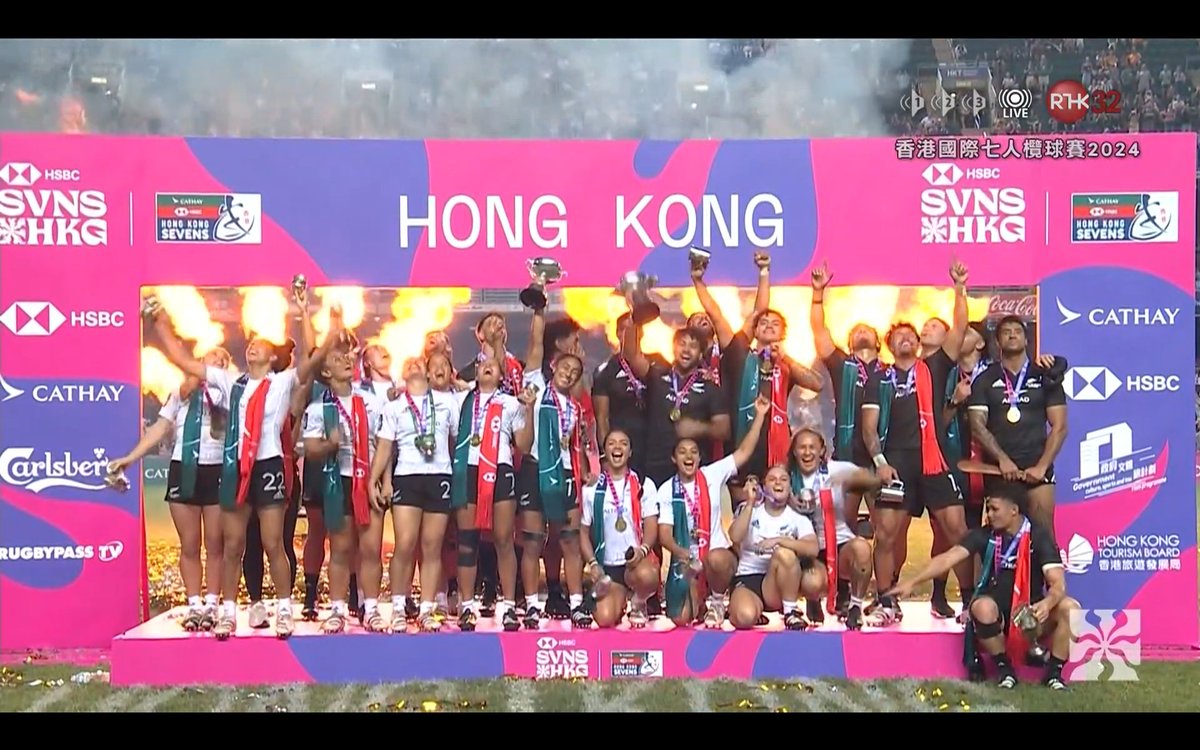 🇭🇰🏉7⃣ | 2024 #HKGSVNS

NZ are both Women's and Men's Cup Final Winners at the last #HK7s to be held at HK Stadium, before the move to Kai Tak Sports Park in 2025.

Images: @SVNSSeries, #RTHK32