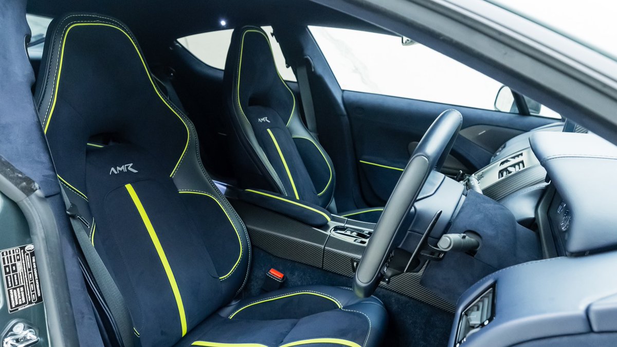 Only 188 of these worldwide and the very last of Aston’s naturally aspirated V12s. With options such as the £9,995 AMR Signature Package, the £5k B&O sound system and with only 1k miles this must be one of the best. 
#RapideAMR #Astunday