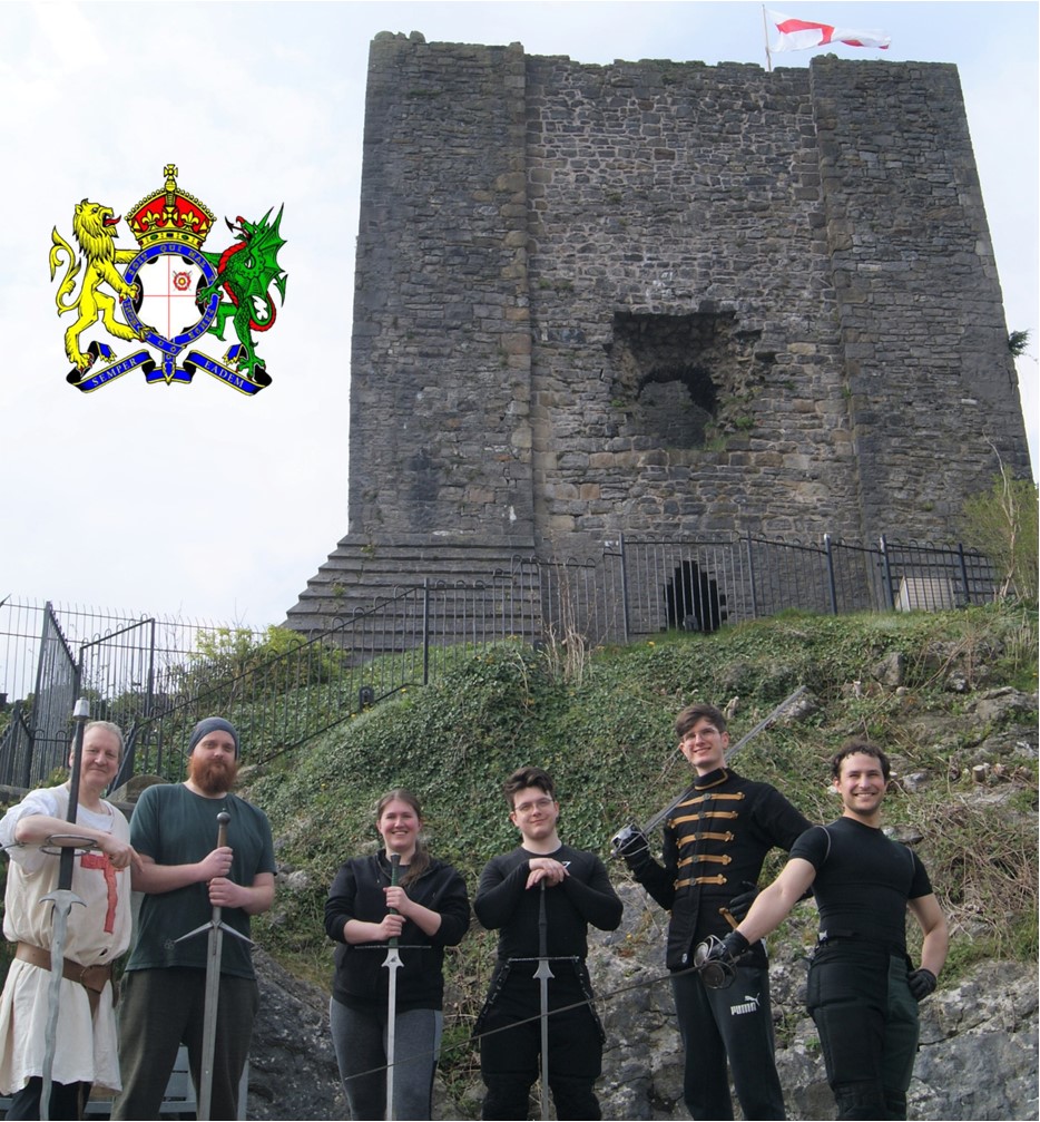 ⚔️ Excited to welcome back Acadamie Glorianna for an action-packed weekend at #ClitheroeCastle, 20 to 21 April.  See combat demonstrations, talk to the experts and find out about the art of European Historical Combat events.apps.lancashire.gov.uk/w/webpage/even…
#Clitheroe #RibbleValley #Lancashire