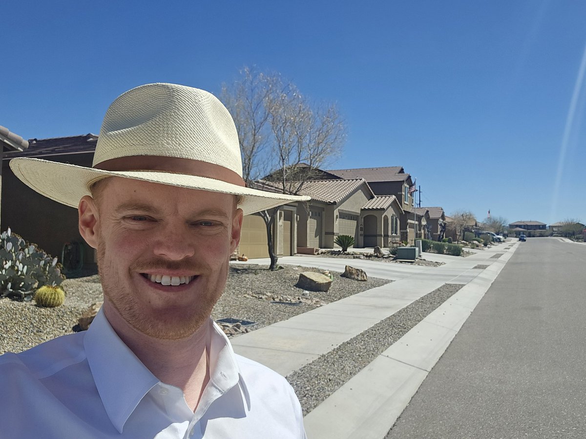 KevinVolkAZ's tweet photo. The common theme from yesterday's conversations with voters in Vail was a desire for less extremism in our politics, and more focus on solutions. Challenge accepted! #VailAZ https://t.co/pJ7BuOv0Yv