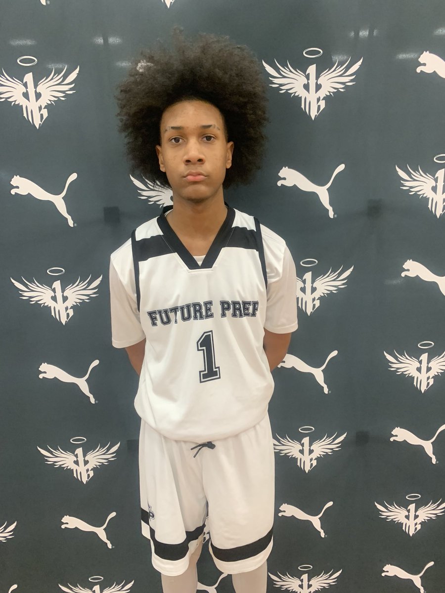 2027 Barack Jones (Future Prep) put on a scoring clinic in their championship win. Jones got to his spots and consistently hit tough jumpers over defenders. 

#RISEReport #MBI2024