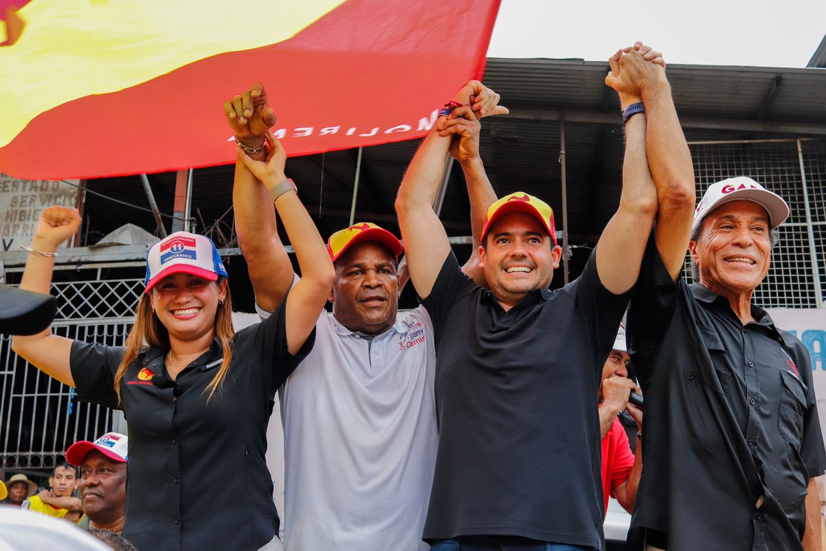 AlemanPancho's tweet photo. ¡La Fuerza Molirena Activa en San Miguelito! 🐓 
@gabycarrizoj Presidente!

Este 5 de Mayo ¡Vota Molirena! 🔴🟡

#PanchoLoDice
#PanchoLoCumple
#VotaMolirena https://t.co/Bp8B9Yf1Yf