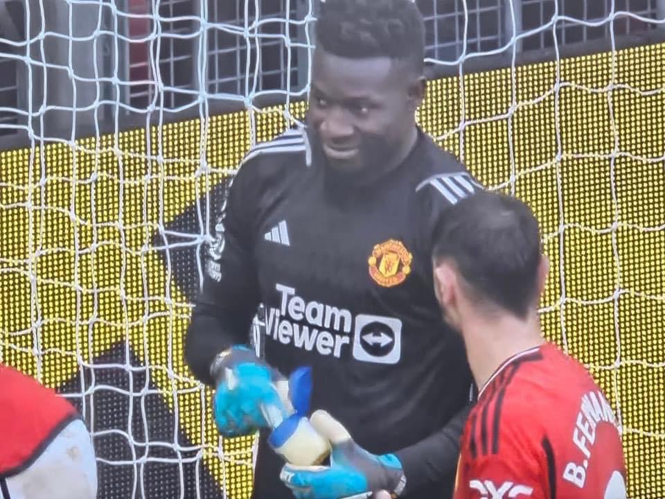 TrollFootball's tweet image. Onana applies Vaseline on his gloves, no wonder he can't catch the ball.