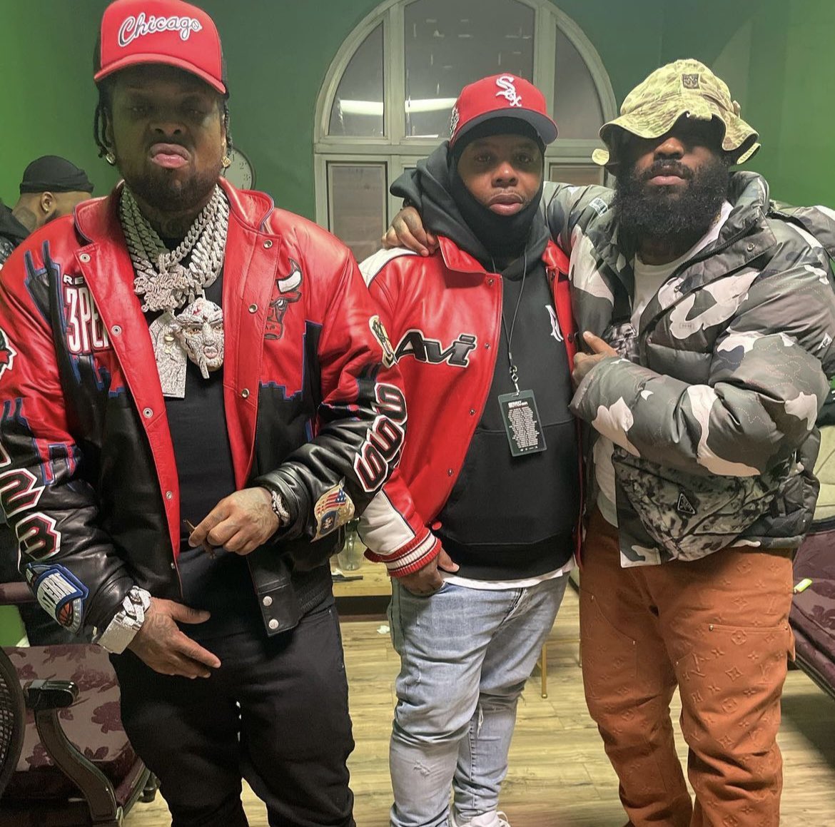 WESTSIDEGUNN tweet media