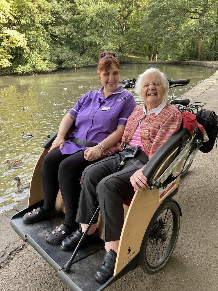 Bike rides were a much-enjoyed part of Betty’s life at Grange Crescent @sheffcare. Today four of her family members ran the #SheffieldHalfMarathon in her memory and raised over £500 for CWA. Thank you so much for the support, we have fond memories of Betty!