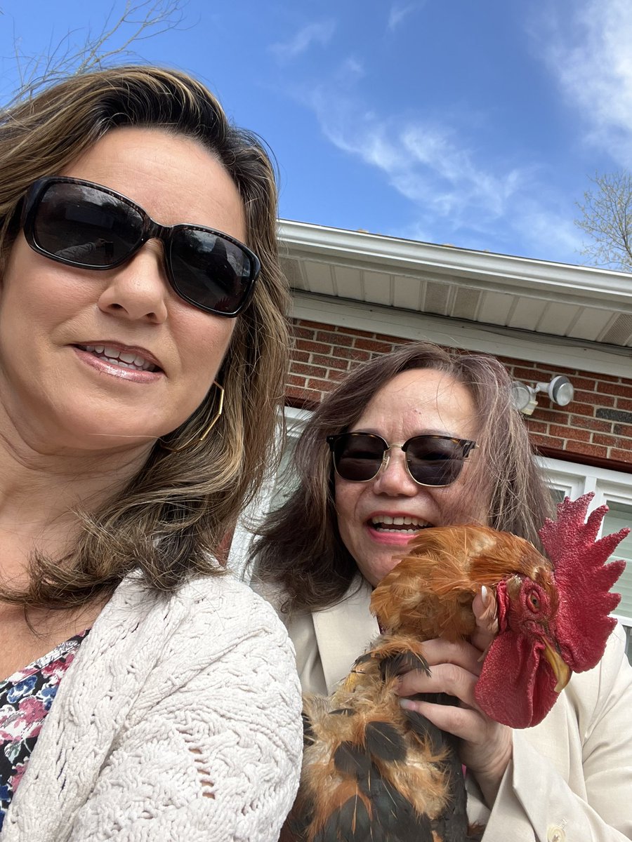 JenniferYanke's tweet photo. She insisted on this picture after we came home from church. https://t.co/4K1hx259vS