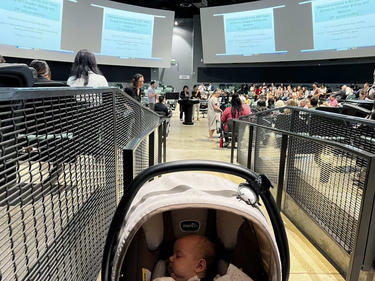 My second circadian conference and just loving it! Great talks and incredibly family friendly! #TSCBM Shout out to my partner who came just to help with our almost 2 month old ❤️ @DrGCAllen